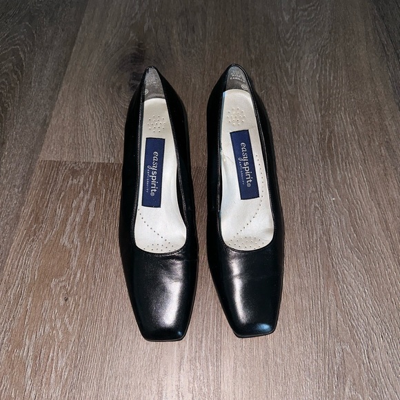 Vintage Easy Spirit Anti Gravity Square Toe Pumps - Picture 2 of 6